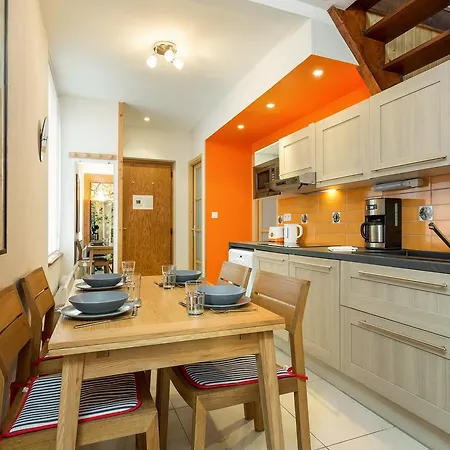Apartment Maisonnee - A Charming Chamonix Haven Exterior foto